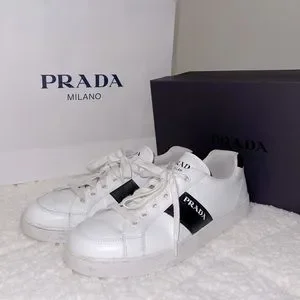 PRADA CALZATURE UOMO ミリターレネロ 10 モノリス PRADA CALZATURE UOMO ミリターレネロ 10 モノリス